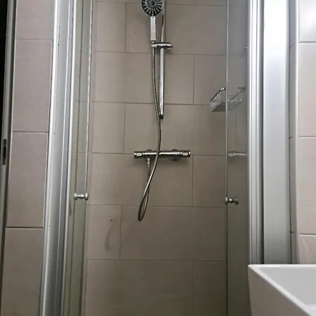 For 3,peaceful And Cosy