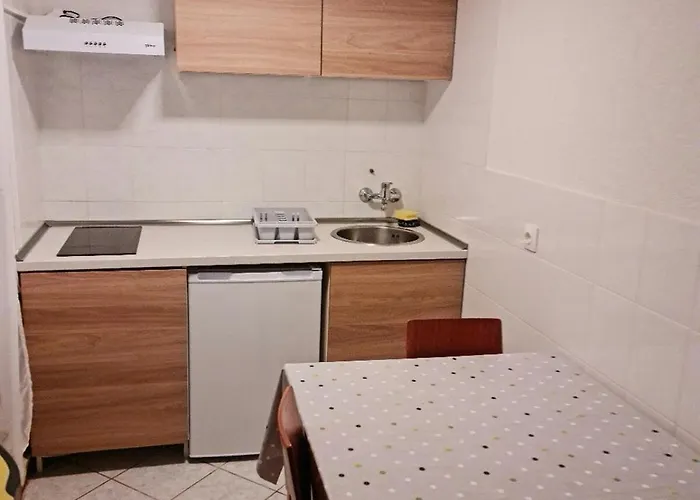 For 3,peaceful And Cosy Lejlighed Poreč